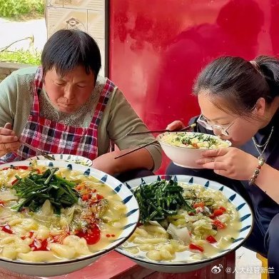 天天奶奶最新视频，温暖人心的生活片段天天奶奶最新的视频腌黄瓜