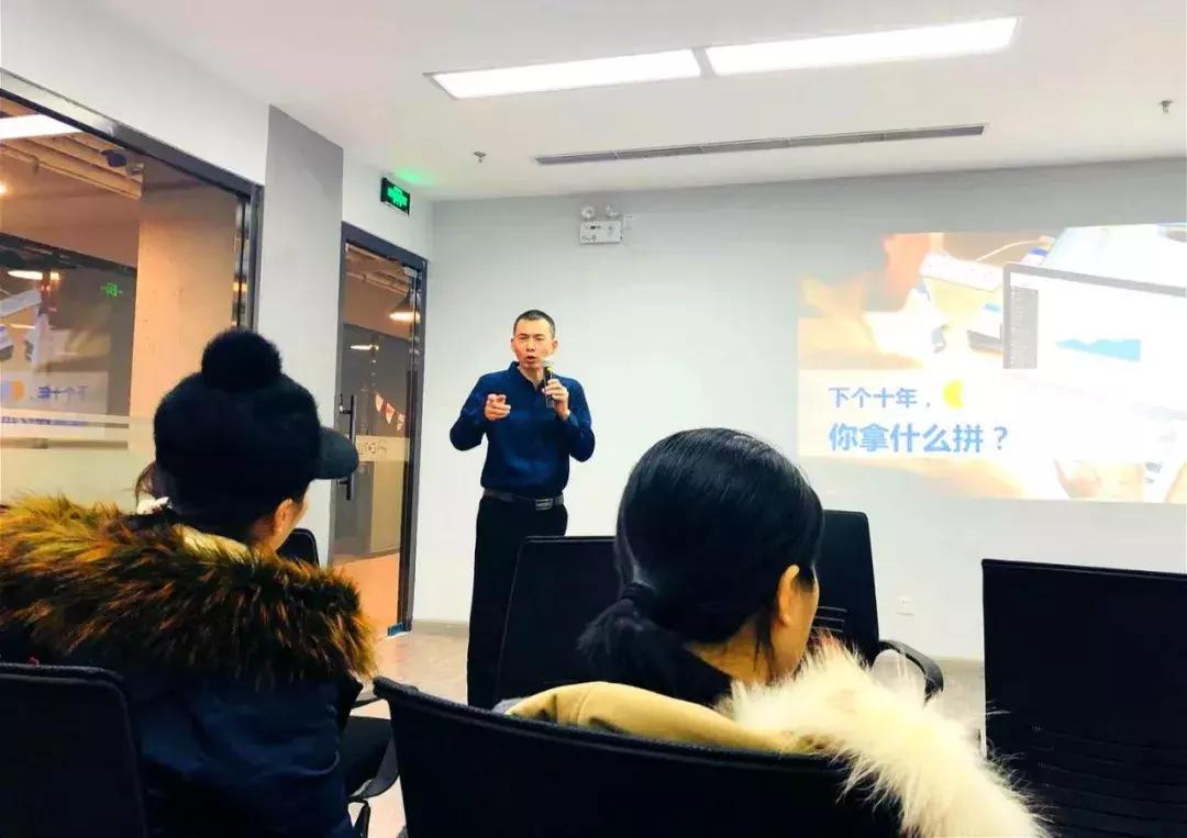店长直聘，解锁职场新机遇的黄金钥匙下载店长直聘找工作