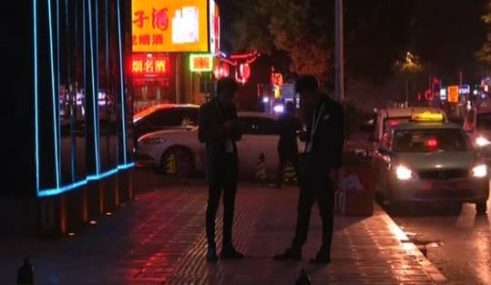 晚上兼职司机送货，城市夜行者的温暖灯火晚上兼职司机送货地点