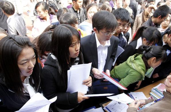 应届生简历模板，打造你的第一份职业敲门砖应届生简历模板word个人简历