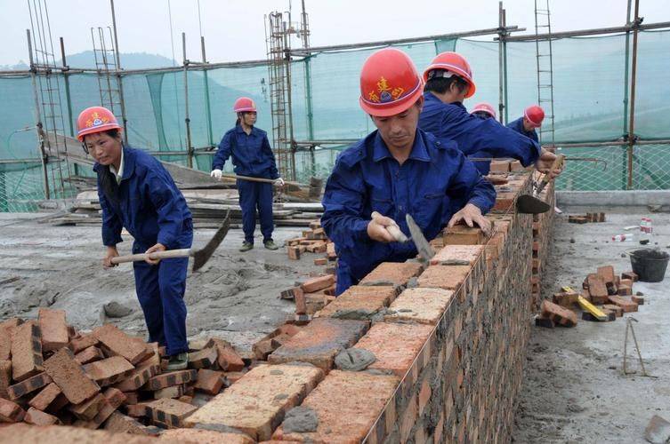 工地临时工招聘，日薪400元，机遇与挑战并存工地临时工招工400每天电话号码